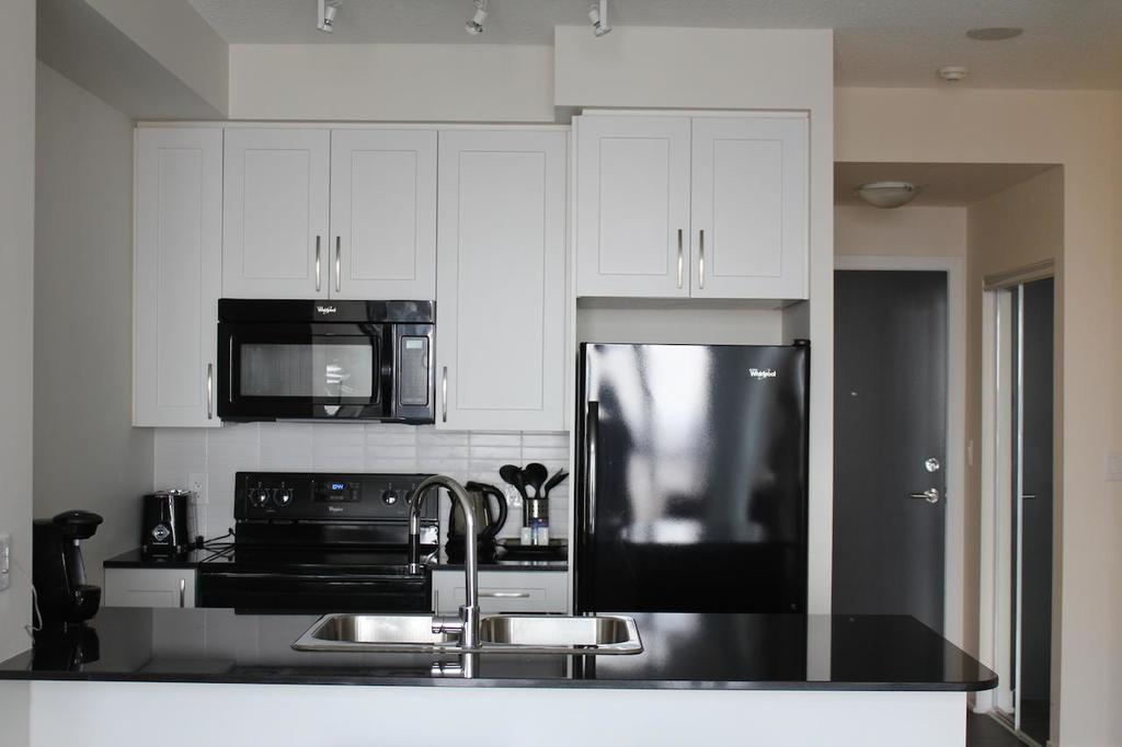 Accurate Plus Furnished Apartment- Brickstone Mews Mississauga Oda fotoğraf