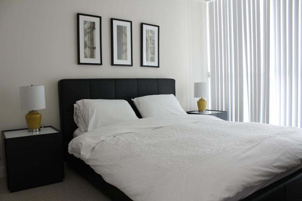 Accurate Plus Furnished Apartment- Brickstone Mews Mississauga Oda fotoğraf