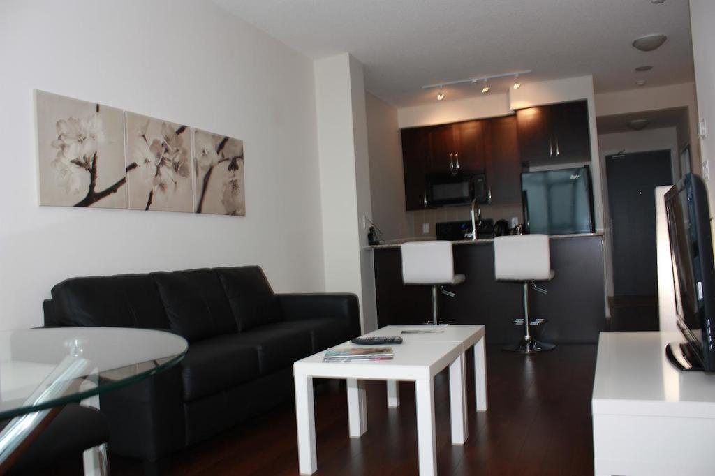 Accurate Plus Furnished Apartment- Brickstone Mews Mississauga Oda fotoğraf