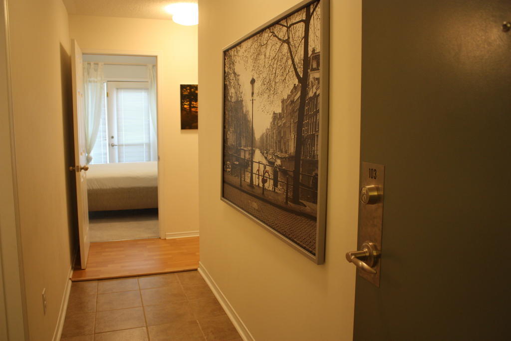 Accurate Plus Furnished Apartment- Brickstone Mews Mississauga Oda fotoğraf