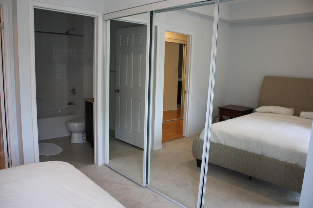 Accurate Plus Furnished Apartment- Brickstone Mews Mississauga Oda fotoğraf